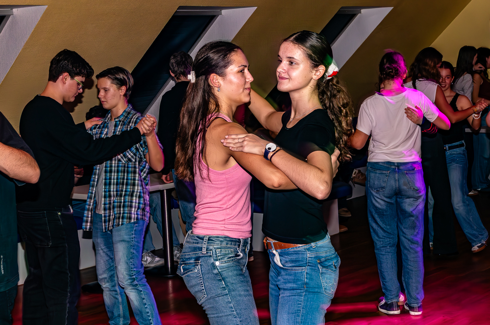 20251206Huckepackparty unbenannte Fotosession 09998